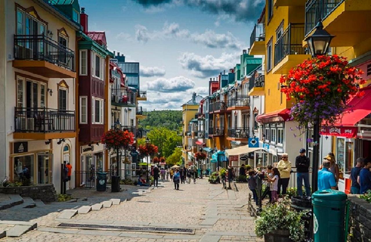 Appartement Stunning - View On Tremblant & Mountain