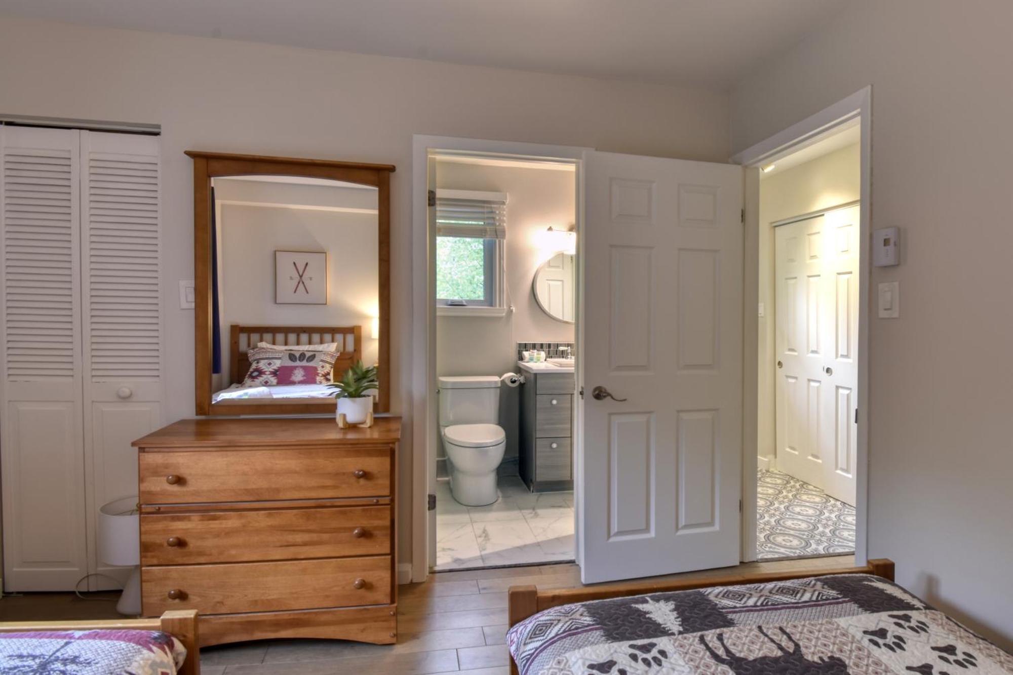Appartement Stunning - View On Tremblant & Mountain Mont-Tremblant