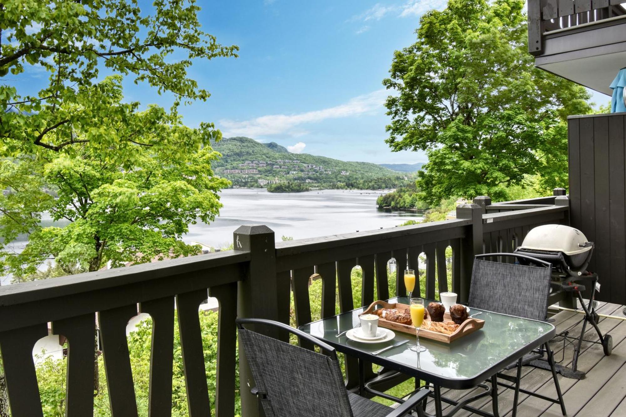 Stunning - View On Tremblant & Mountain Mont-Tremblant