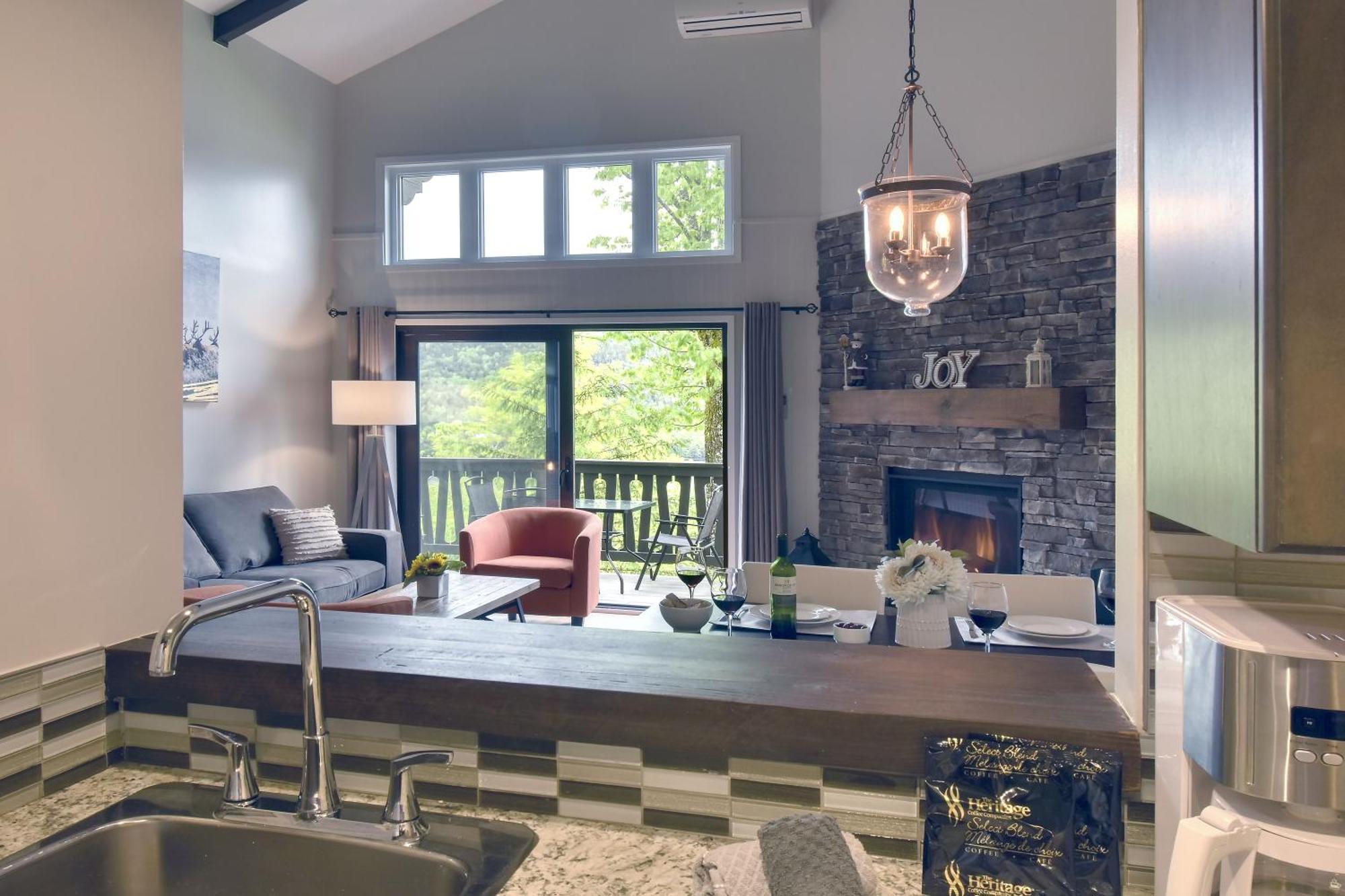 Stunning - View On Tremblant & Mountain Appartement *